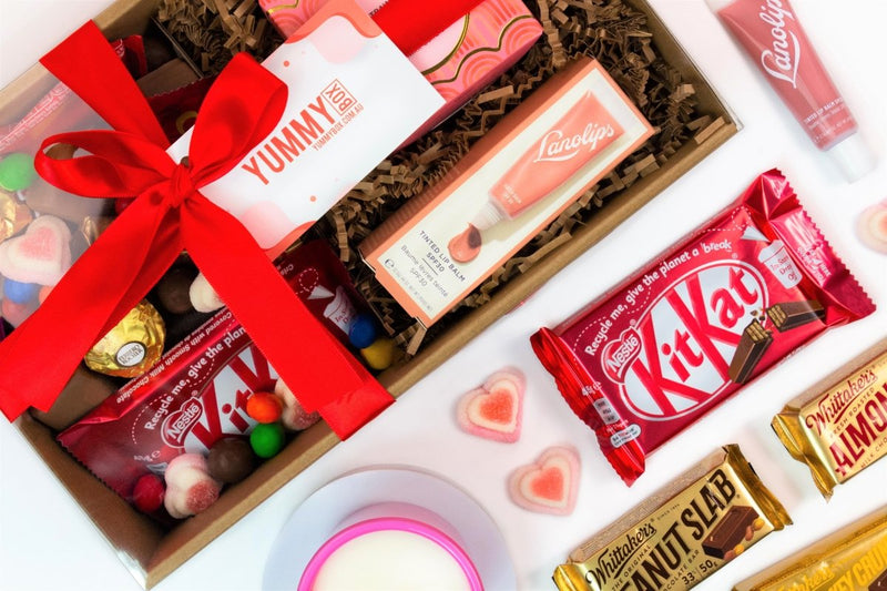 Love You Hamper - Yummy Box