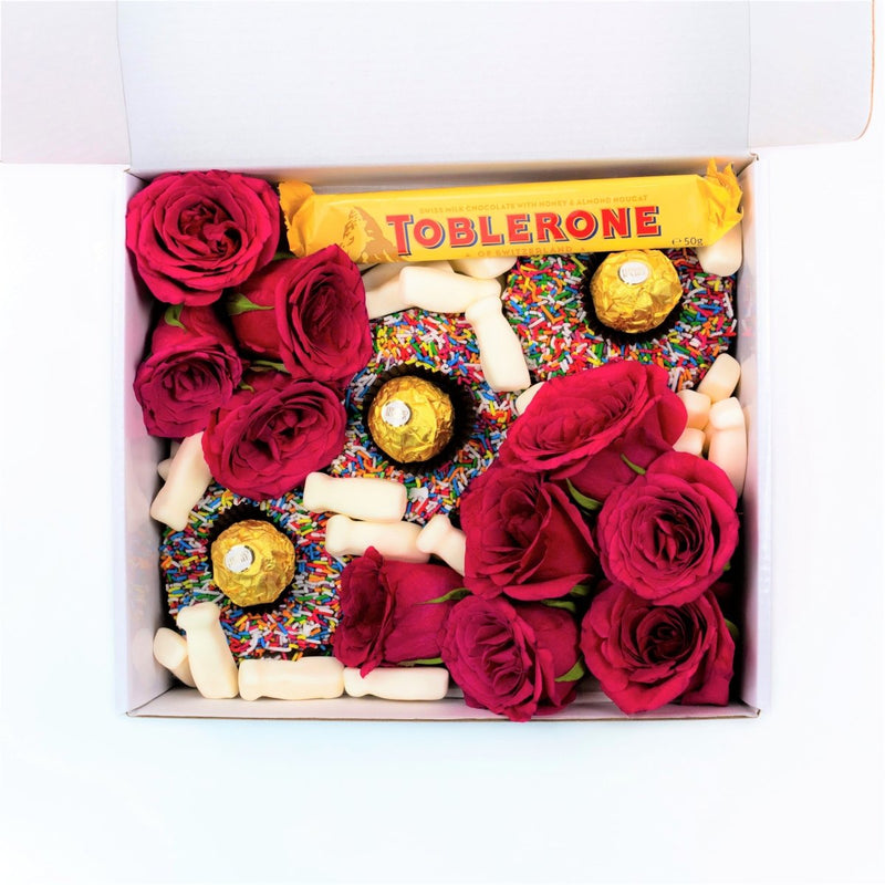 Lovers Flower Box - Yummy Box