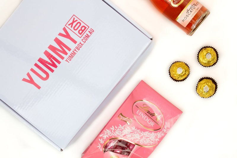 Make Her Blush - Yummy Box