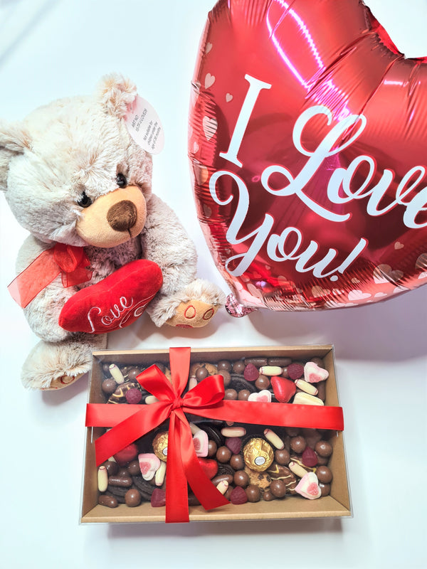 Valentine’s Day Special (Box, Teddy & Balloon)